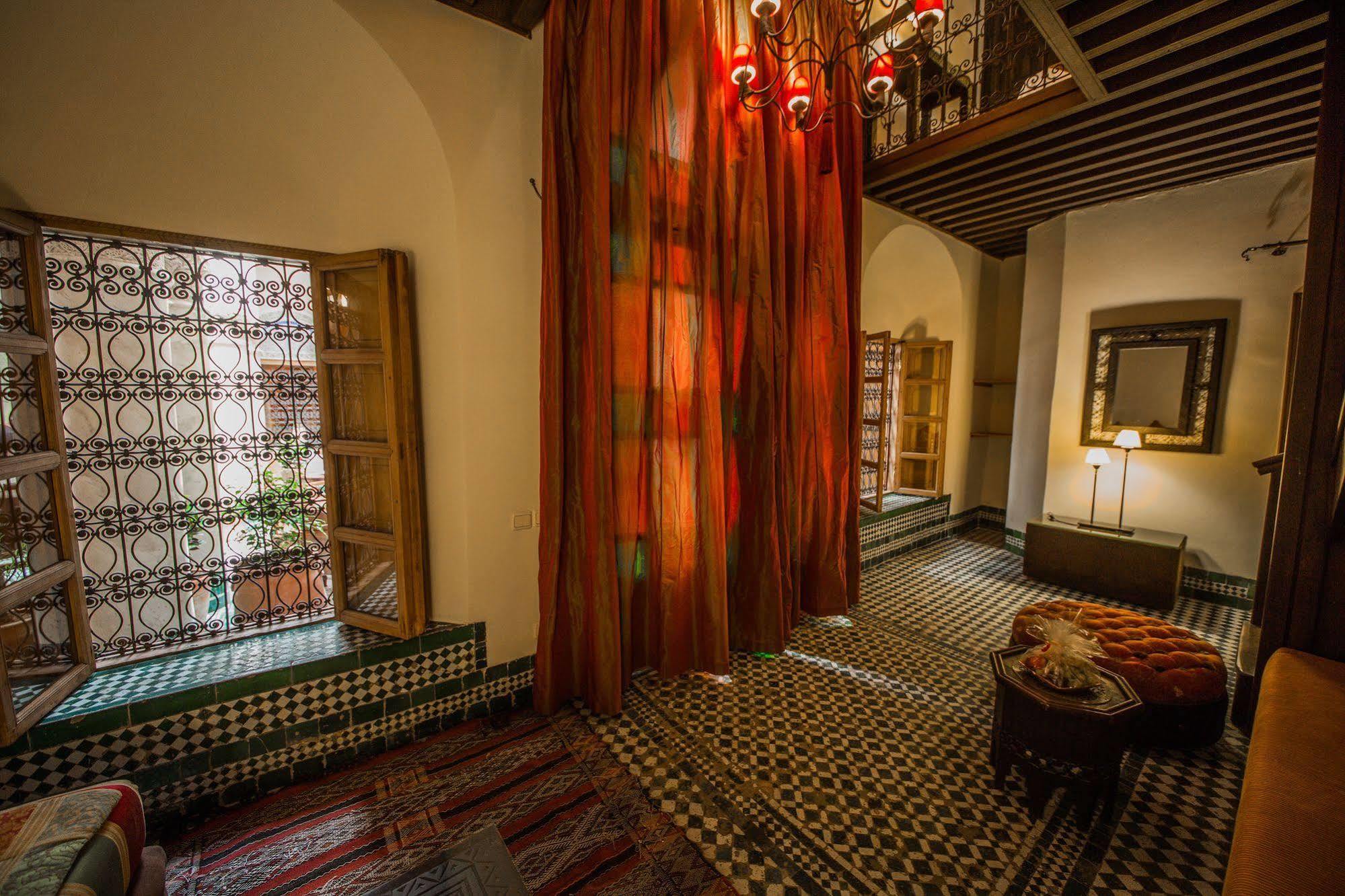 Dar Victoria Hotel Fez Exterior photo